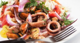 insalata di mare calorie