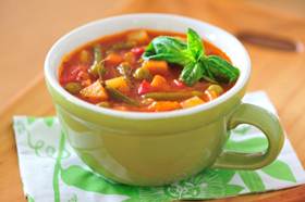 Minestrone verdure calorie valori nutrizionali