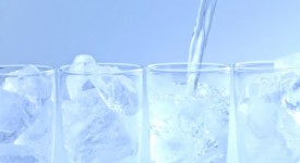 acqua minerale gas
