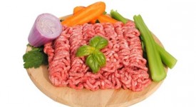 Cosa succede mangiare carne cruda