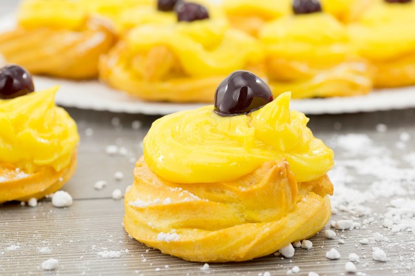 zeppole