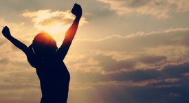 esercizi al mare contro la cellulite