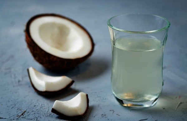 acqua di cocco salutare